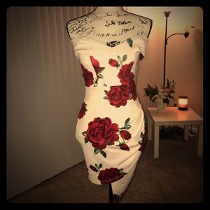 Off the shoulder , sexy & cute dress!